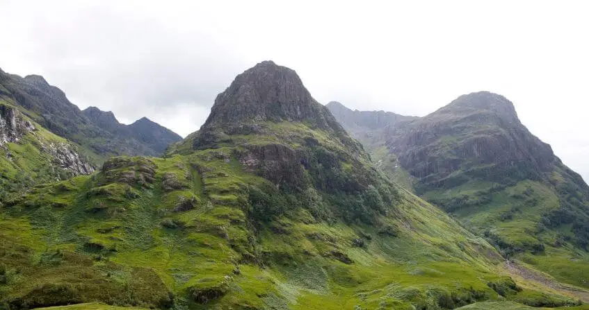 Three sisters en el Valle de Glencoe, Escocia escenarios Outlander